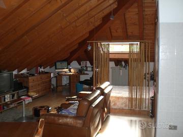 Paravento sospeso in bamboo