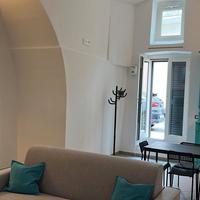 Ampio bivani con cortile
