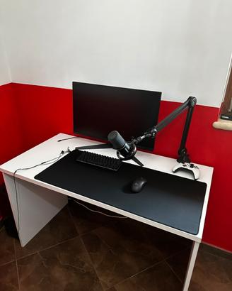Postazione gaming completa