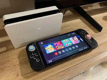 Nintendo Switch OLED come nuova