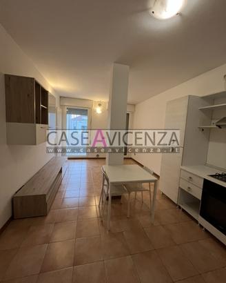MONOLOCALE A RUBANO