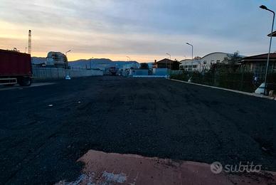 Piazzale da 100 a 12000 mq