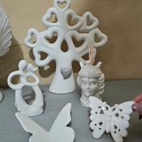 set 5 oggetti in ceramica bianca