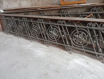 Ringhiera per scala in ferro