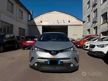 Toyota C-HR 1.8 Hybrid E-CVT Active NEOPATENTATI