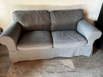 Divano IKEA EKTORP 2 posti  grigio perfetto!