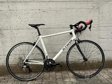 Bici da corsa Triban 3 alluminio