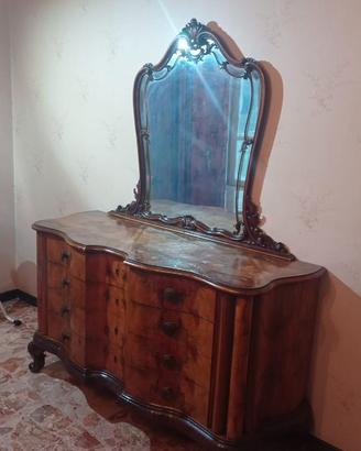 cassettiera chippendale in legno vintage