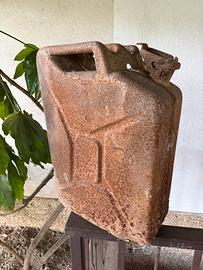 Tanica Afrika Korps anno 1940