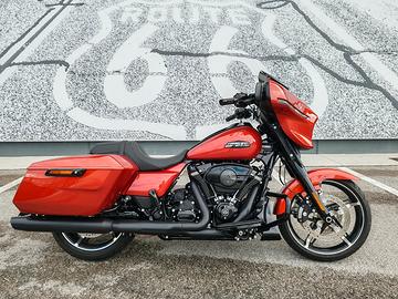 Harley-Davidson Touring Street Glide 117