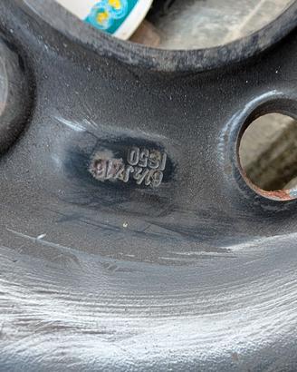 Set 4 cerchi Ford originali in acciaio da 16”