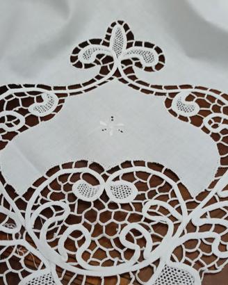 Lenzuolo e Federe Burano e Ricami Puro Cotone 