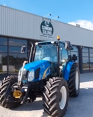 NEW HOLLAND T5050