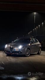 Alfa Romeo Giulietta Veloce *QUADRIFOGLIO VERDE*