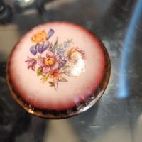 portagioie in porcellana 