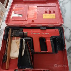 Pistola spara chiodi