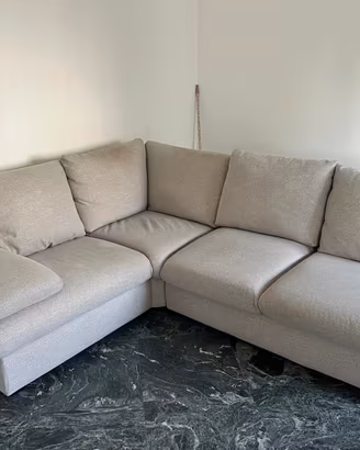 divano angolare in tessuto sfoderabile