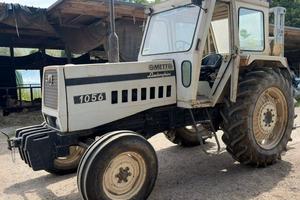 Trattrice Lamborghini 1056 2RM