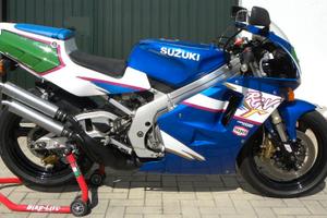 Suzuki RGV 250 Gamma VJ22 – 1995