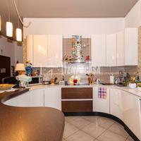 Quadrilocale in centro con giardino e doppi serviz