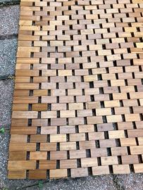 Tappeto in Legno a tasselli