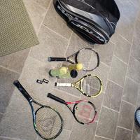 borsone tennis, racchette e palline tennis
