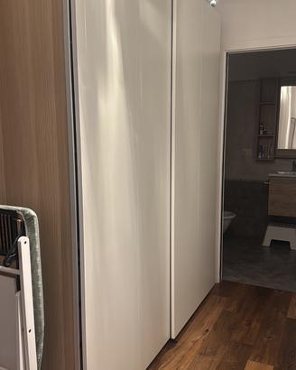 Armadio IKEA PAX 200x236 cm ante scorrevoli