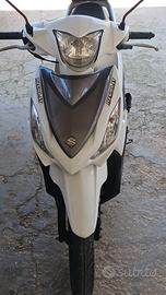 Scooter Suzuki address 110