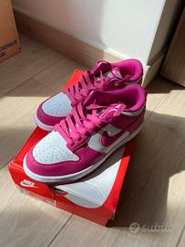 Nike Dunk Low fucsia