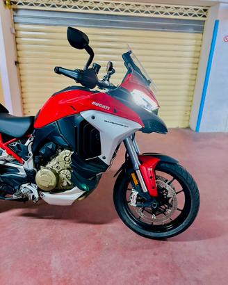 Ducati multistrada v4s travel e& radar