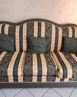 Divano  letto tre posti in stoffa
