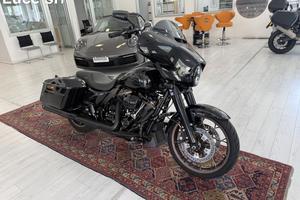 Harley Davidson Street Glide ST 117