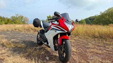 CBR 600 F 2011
