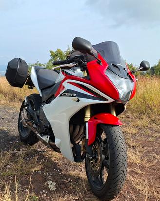 CBR 600 F 2011