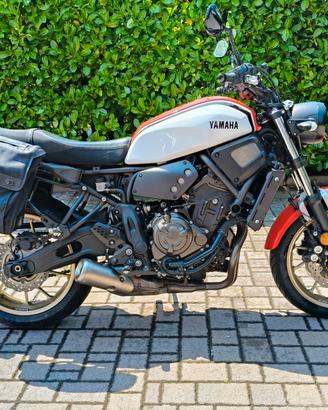 Yamaha XSR 700