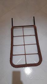 dondolo con cuscini e poggiapiedi in rattan