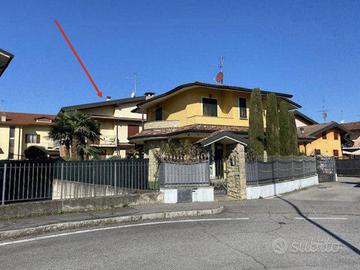 Immobile in asta di 79 m² con 3 locali e box auto 