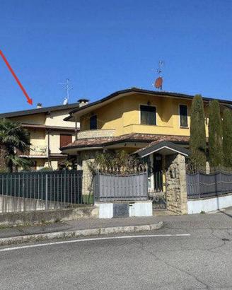 Immobile in asta di 79 m² con 3 locali e box auto 