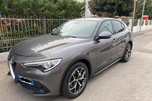 Alfa Romeo Stelvio 2.2 Diesel 180cv rwd anno 2018