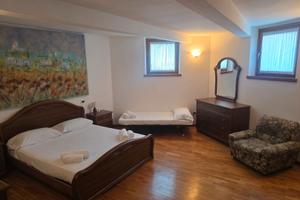 VITTORIO VENETO - Piano Terra con Garage