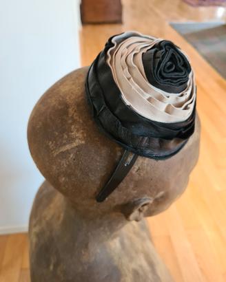 Cerchietto da cerimonia fiore in pelle