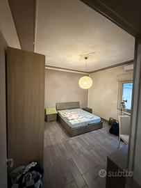 Camera per studentessa