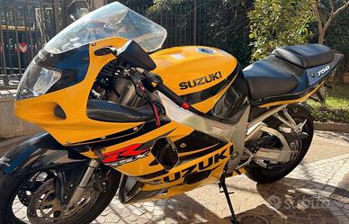 Suzuki GSX-R 750 K2 2002 - 6.679 km Originali