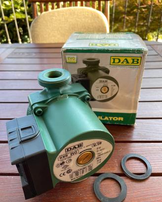DAB pompa di circolazione acqua VA 35/130