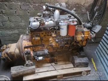 motore 6 cilindri scavatore