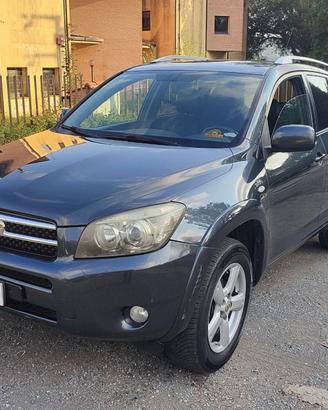TOYOTA RAV4 2.2 D-4D 177CV LUXURY