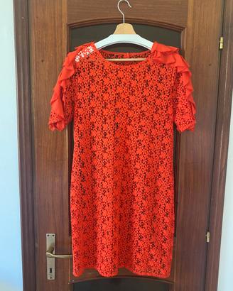 Abito in pizzo Guipore Rosso Corallo con valant M