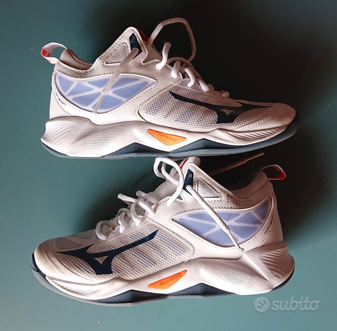 Scarpe mizuno shop volley decathlon