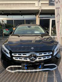 Mercedes Gla