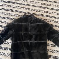 Pelliccia in vero visone e vera pelle